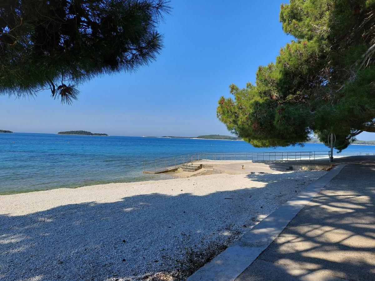 Apartmani Prodan 2 Fažana Exterior foto